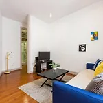 Downtown Cozy Apartment